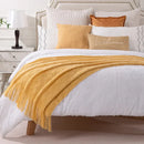 Manta Bordada com Tiras